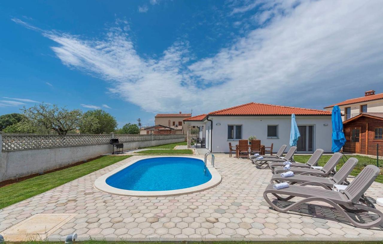 Villa Frontera Croatia Пореч Экстерьер фото